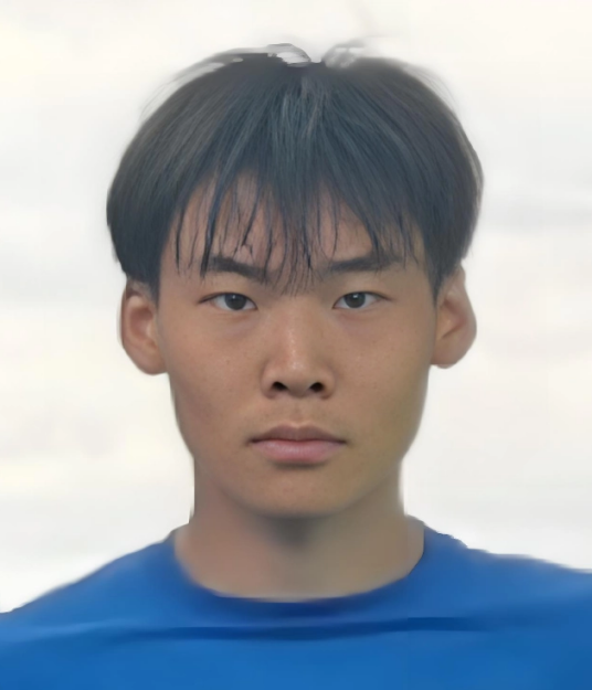 李霄鹏（2004年生中国足球运动员）