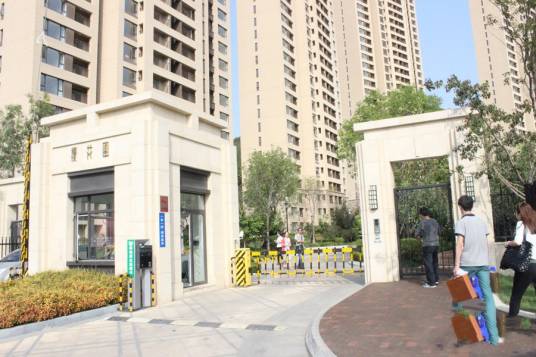 万科樱花园（高新园区的住宅小区）