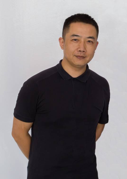 韩绪（中国美术学院党委委员、副院长）