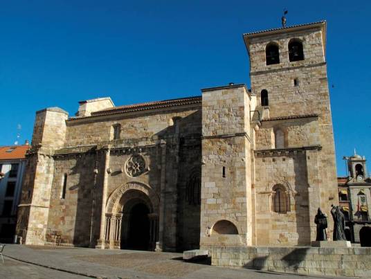 萨莫拉（西班牙萨莫拉省首府）