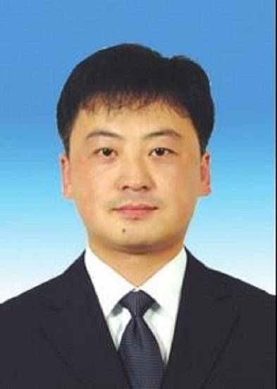 张长胜（布尔津县委委员、常委、副书记）