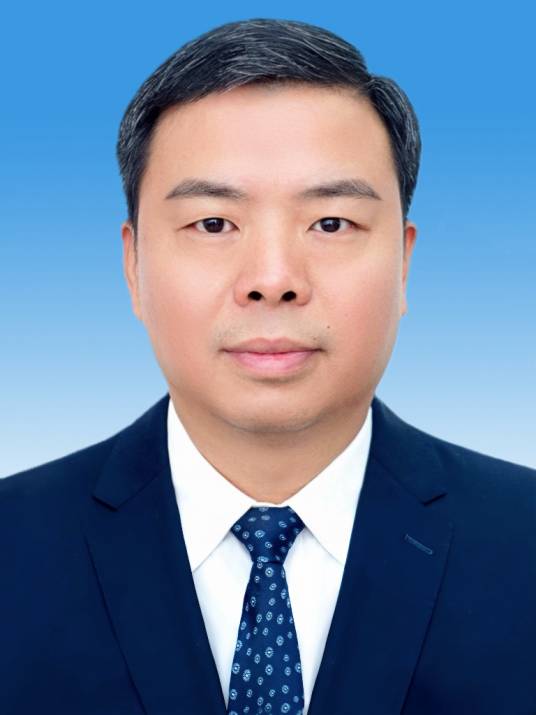 吴志雄（湖南省湘潭市委副书记、统战部部长，市委党校校长）