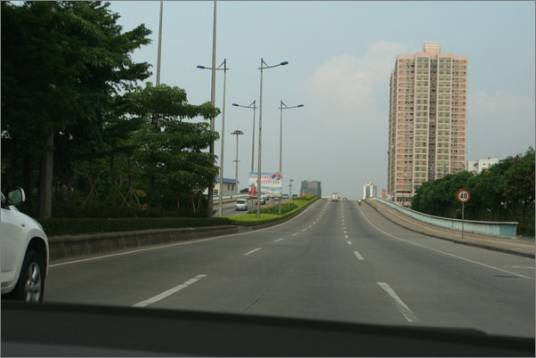 龙溪大道（广州市荔湾区芳村龙溪大道）