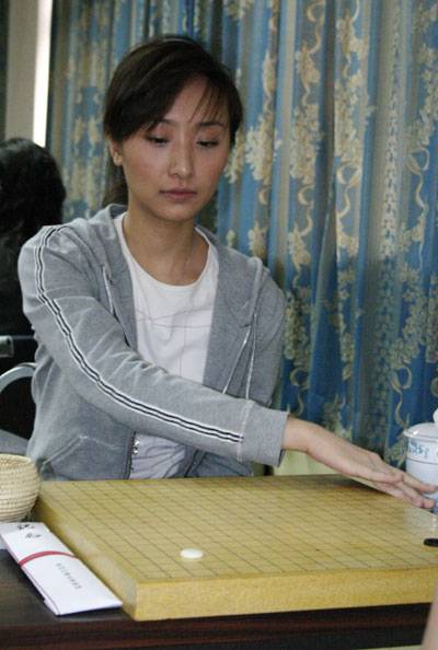 唐莉（职业棋手）
