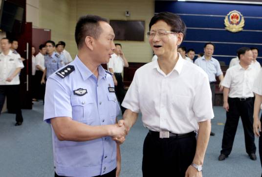 张文昌（武汉市公安局东湖高新分局茅店派出所社区民警）