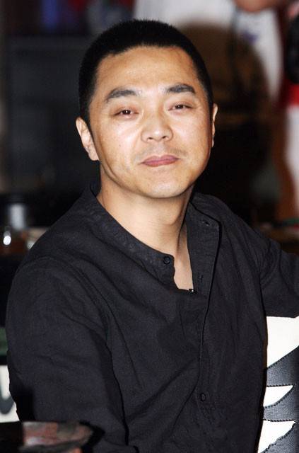 英宁（中国导演、编剧、演员）