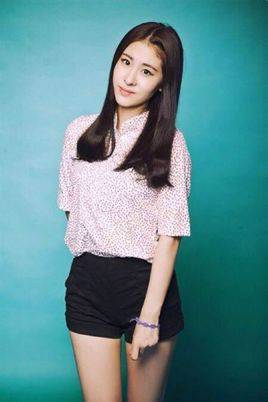 一吻之间（张碧晨演唱歌曲）