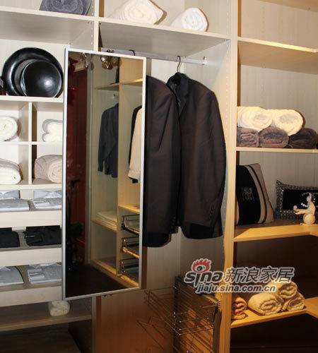 衣柜穿衣镜