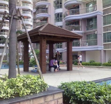 半山花园（海口市龙华区的一个小区）