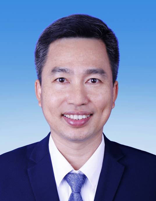 李英挺