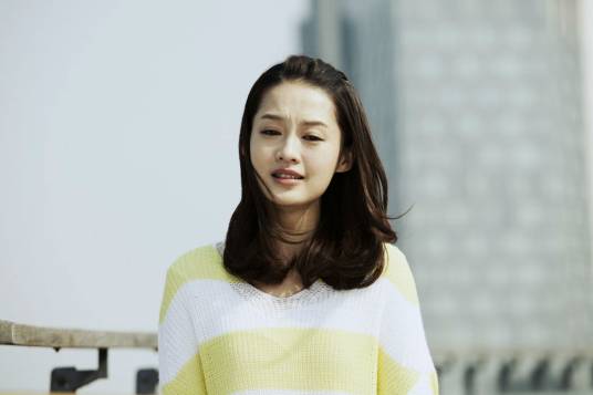 余非（电视剧《璀璨人生》中的女主角）