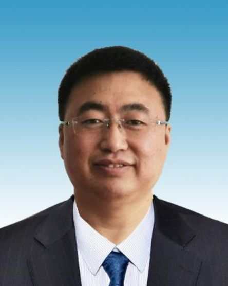 杨子强（内蒙古自治区通辽市扎鲁特旗委副书记、政法委书记）