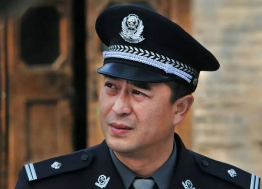 范党育（电视剧《营盘镇警事》中的主人公）