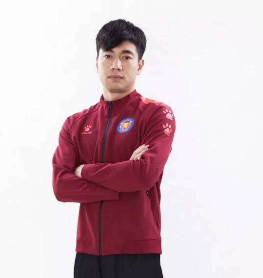 盛军（中国足球运动员）