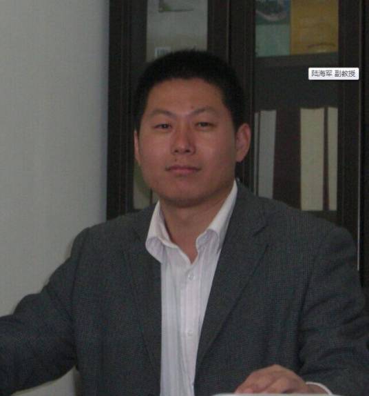 陆海军（武汉轻工大学副教授，土木工程实验中心主任）