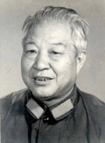 于忠福（《虎门》杂志主编）