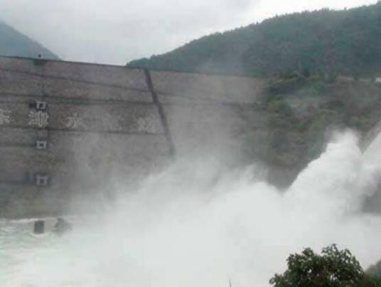 水库泄洪区