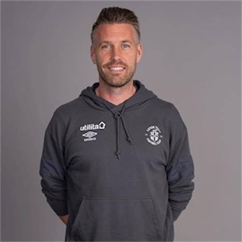 罗布·爱德华兹（1982年12月出生的威尔士足球运动员、教练员）