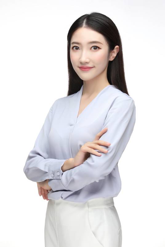 杨雅雯（中国内地女主持人、演员、工艺美术师）