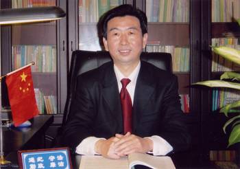 张忠元（成都中医药大学原党委书记）