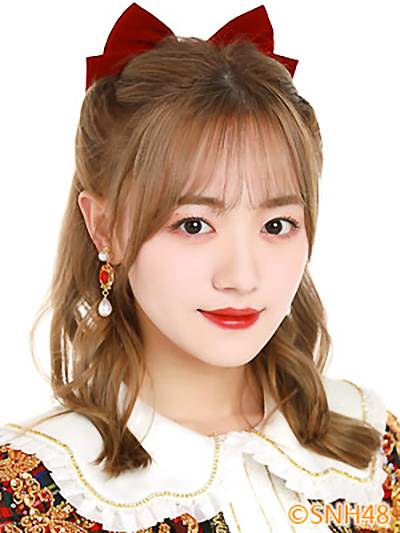 万丽娜（中国女歌手、演员，SNH48成员）