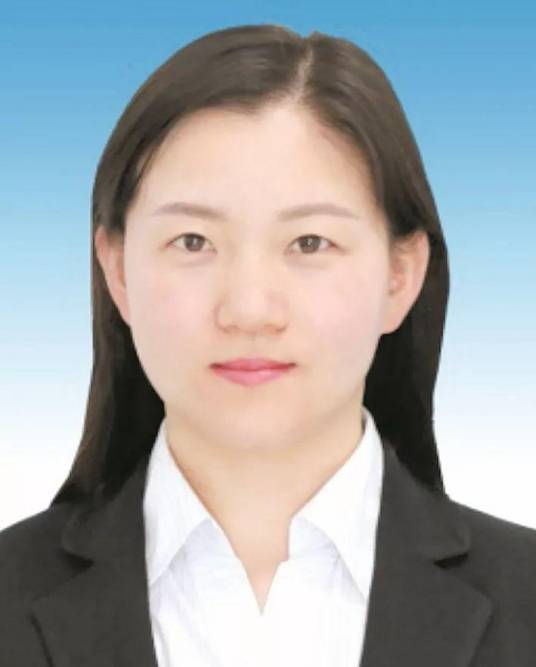 郑珊珊（云南省昆明市嵩明县委组织部常务副部长）