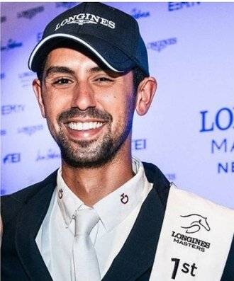 纳耶尔·纳萨尔