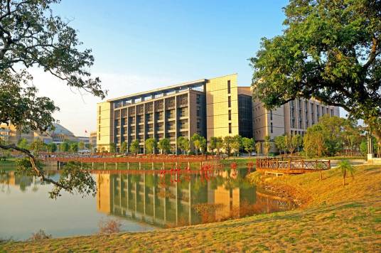 福州大学图书馆