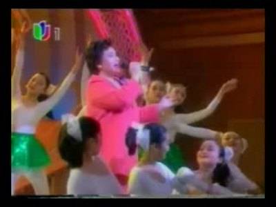 弯弯的小路（朱逢博演唱的歌曲）