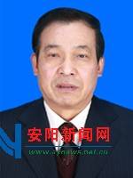 李广元（定角村党委书记）