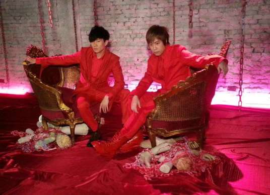 黑暗骑士（林俊杰、五月天合作歌曲）