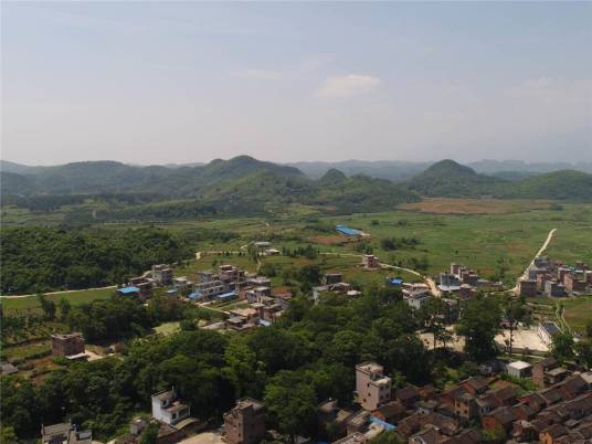 福溪村（广西壮族自治区富川瑶族自治县朝东镇辖村）