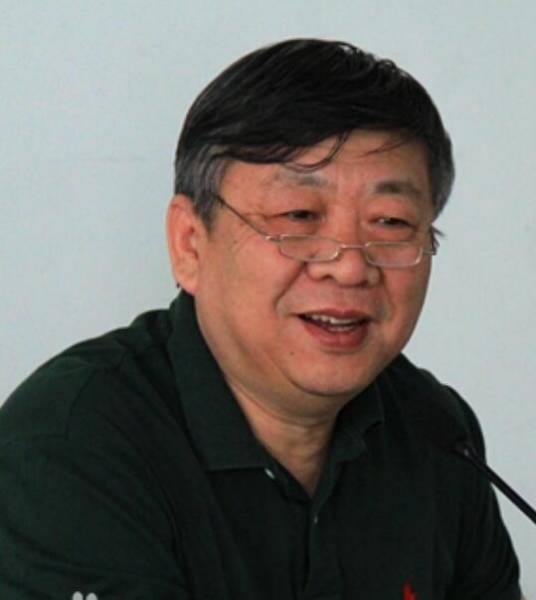 郭小聪（国际关系学院教授）