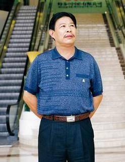 丁金朝（特步（中国）有限公司董事长）