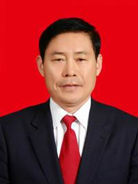 杜迁（平罗县原县委书记）