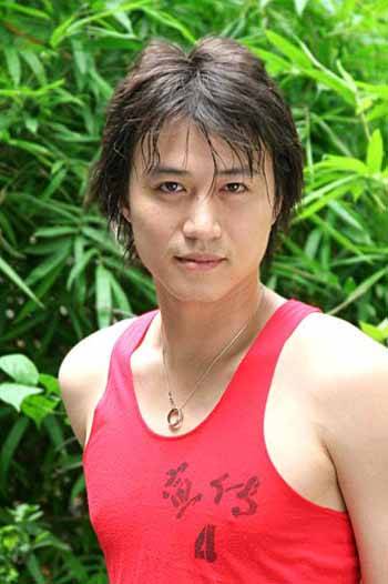 陈智彬（现任环球市场集团经理、国家二级运动员、演员）