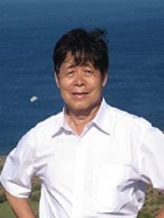 王光荣（南宁师范大学教授）