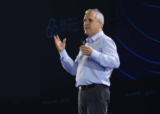 迈克尔·乔丹（国际人工智能泰斗）