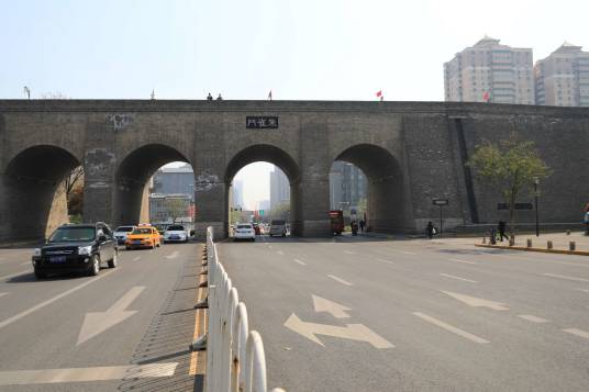 朱雀门（隋唐京师长安朱雀门）