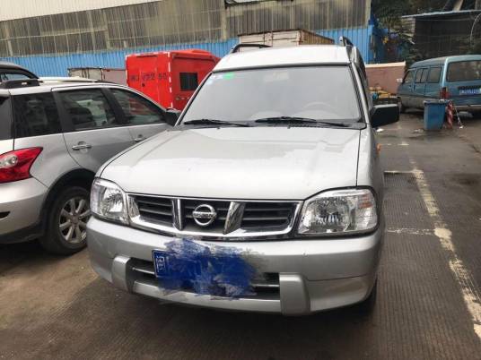郑州日产ZN6493多功能商务车