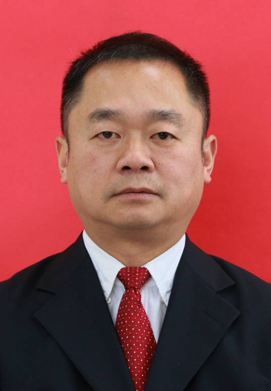 彭雄（湖南省郴州市苏仙区政协主席）