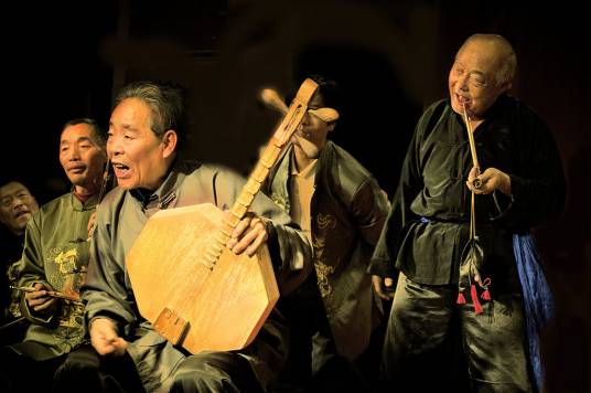 老腔（一种古老的戏曲表现形式）