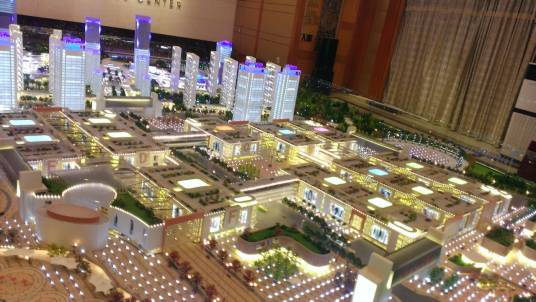 新洪城大市场