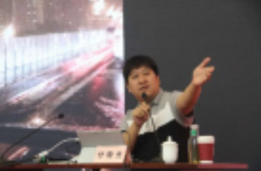 付晓光（中国传媒大学广播电视新闻学博士）