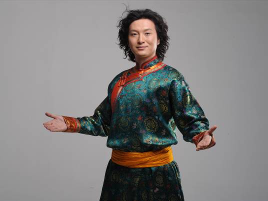我的根在草原（齐峰演唱的歌曲）